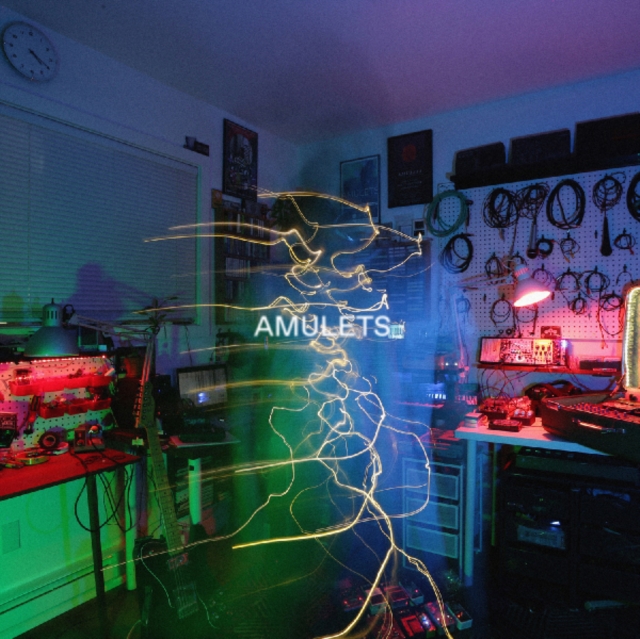 AMULETS - BETWEEN DISTANT & REMOTE - LP Vinyl