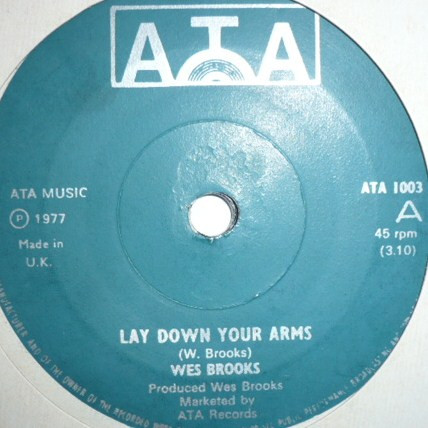 MC5qcGVn-572.jpeg WES BROOKS - LAY DOWN YOUR ARMS / LAY DOWN YOUR ARMS VERSION - 7 inch Vinyl