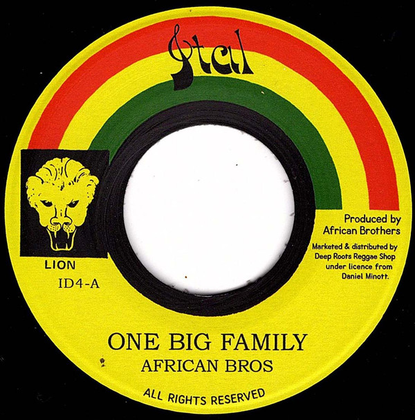 AFRICAN BROS - ONE BIG FAMILY / VERSION - 7 inch Vinyl